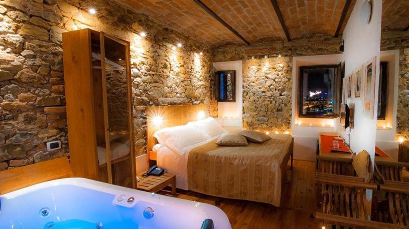 Castello Di Montalbano Bed and Breakfast Firenze Eksteriør billede